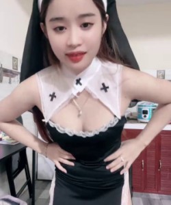 Thảo Như YYLive cosplay nàng sơ dâm đãng